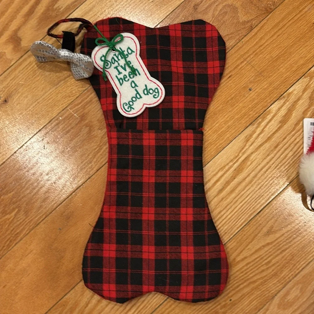 CHRISTMAS STOCKING AND SANTA HAT & BOW TIE/COLLAR PET BUNDLE